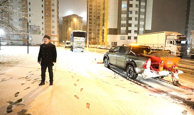 Başkan Palancıoğlu, karla mücadele için sahaya çıktı