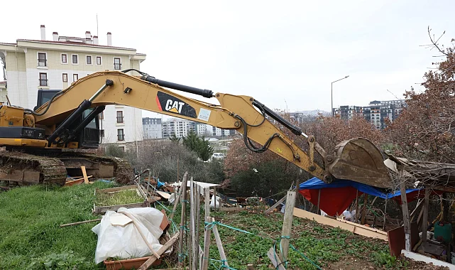 Belediye kaçak barakaları affetmedi