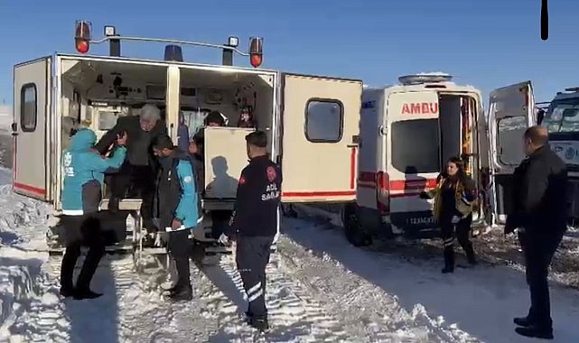 Bingöl'de UMKE ekipleri zorlu kış şartlarında hastaya umut oldu
