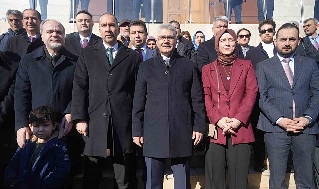Bingöl'e atanan Vali Cahit Çelik'e duygusal veda