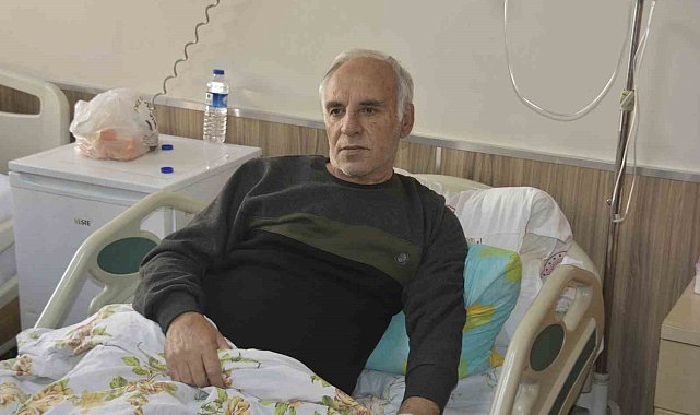 Bitlis Devlet Hastanesi'nde bir ilk: Kapalı yöntem omurga ameliyatı yapıldı