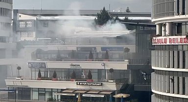 Bolu'da elektrik kaynaklı çıkan baca yangını, etrafı dumana boğdu