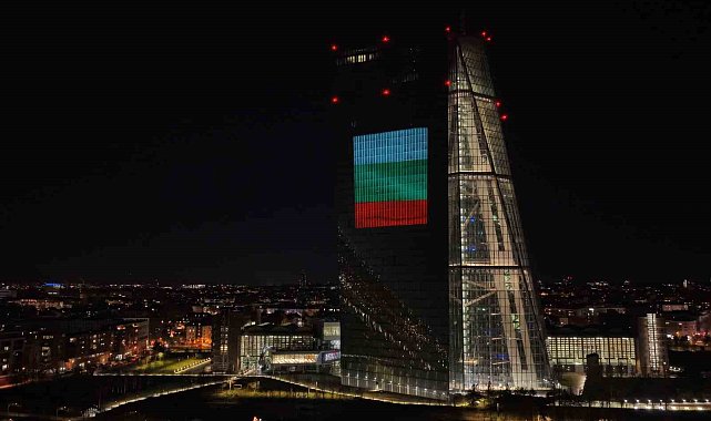 Bulgaristan, 20 sene sonra yılbaşı itibarıyla euroya geçti