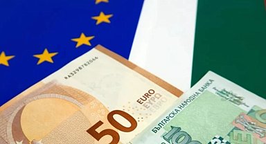 Bulgaristan'da Euro dönemi başladı... Bir ay çift para birimi geçerli olacak