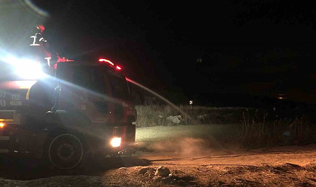 Burdur'da sazlık alanda yangın