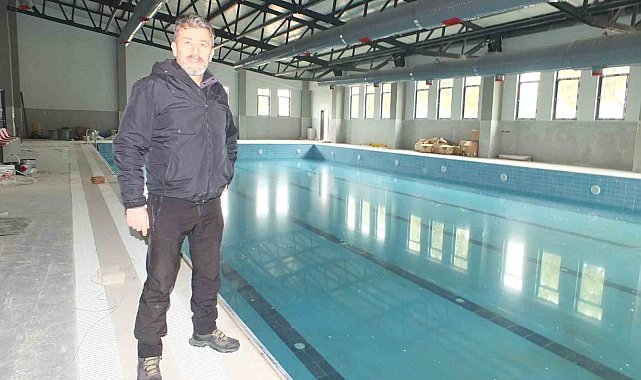 Burhaniye'de yüzme bilmeyen kalmayacak