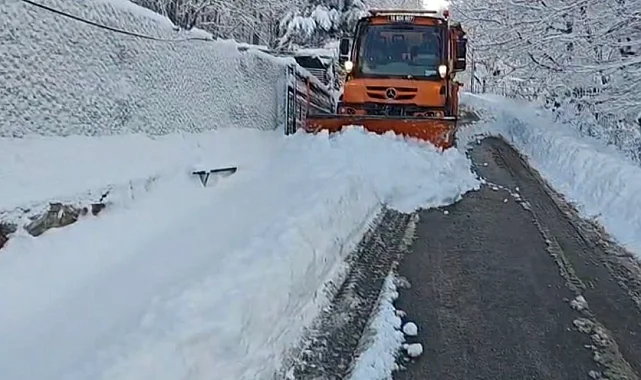 Bursa Osmangazi Belediyesi kar mesaisini sürdürüyor