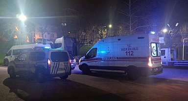 Bursa'da bıçaklı kavga: 2 yaralı