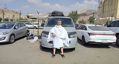 Bursa'dan 2 bin 600 kilometrelik yolu katederek Mekke'ye geldi