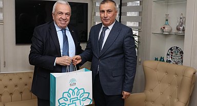 Bursa'da Başkan Özdemir'den İl Milli Eğitim'e nezaket