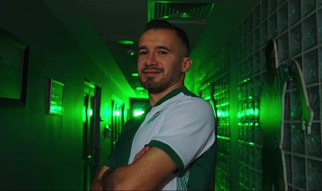Bursaspor'un 6. transferi Talha Yünkuş oldu