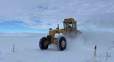 Büyükşehir, gece yarısından sabaha kadar 72 mahalle yolunu daha ulaşıma açtı