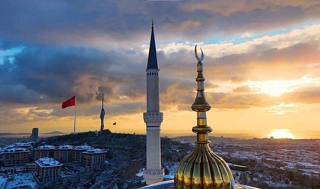 Çamlıca'da mest eden gün batımı