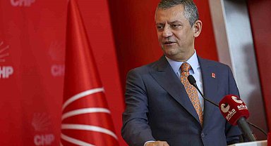 CHP Genel Başkanı Özel ile Saadet Partisi Genel Başkanı Arıkan bir araya geldi