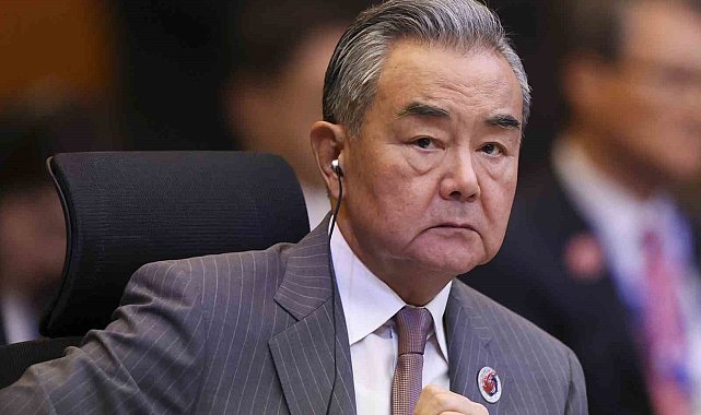 Çin Dışişleri Bakanı Wang: "Hiçbir ülkenin kendisini dünya polisi veya uluslararası yargıç ilan etmesini kabul etmiyoruz"