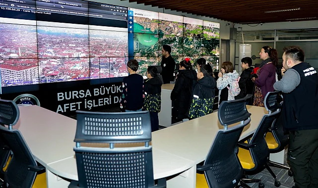 Çocuklar afet bilincini eğlenerek kazanıyor