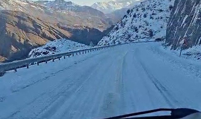 Çoruh vadisi buz pistine döndü