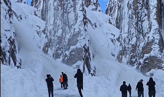 Çukurca yolunda inen çığ görüntülendi