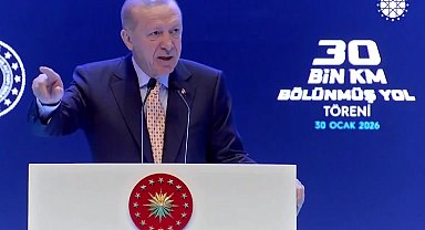 Cumhurbaşkanı Erdoğan: Türkiye'yi yeni yollar ve yatırımlarla büyütmeye devam edeceğiz