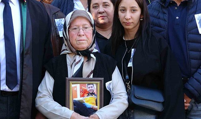 Darp sonucu ölen genç paramediğin annesi mahkemede gözyaşlarına boğuldu