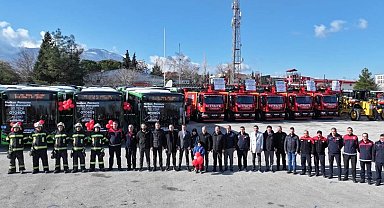Denizli Büyükşehir'den hizmet filosuna 100 yeni araç