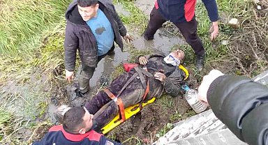Dere yatağına düşen vatandaş kurtarıldı