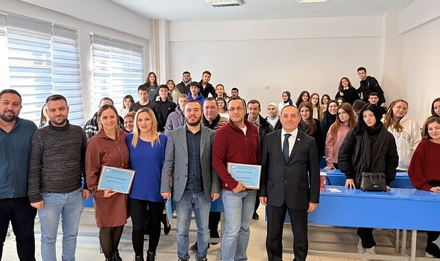 DPÜ'de "Öğrenci-Mezun Etkileşimi" etkinliği gerçekleştirildi