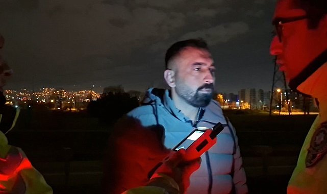 Dur ikazı fayda etmedi, lastik pes etti...Alkollü şoför Bursa'yı birbirine kattı