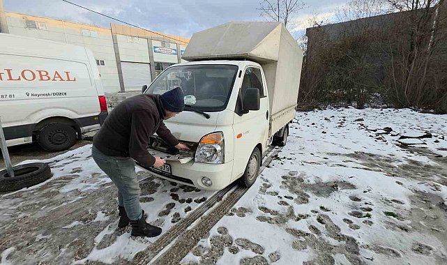 Düzce'de eksi 10 derecede sanayi mesaisi