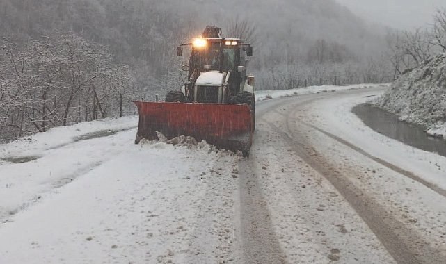 Düzce'de kapanan 65 köy yolu ulaşıma açıldı