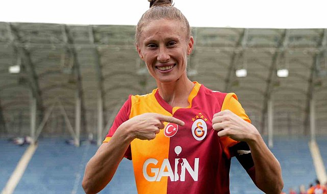 Ebru Topçu, GSPlus'a özel açıklamalar yaptı