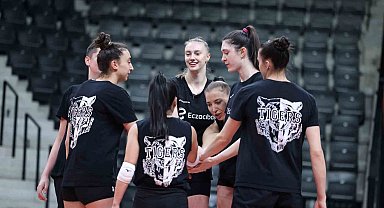 Eczacıbaşı Dynavit, Olympiacos Piraeus'u konuk edecek