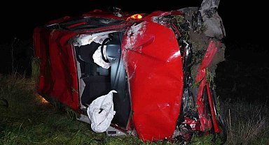 Edirne'de otomobil takla attı: 1'i ağır 2 yaralı