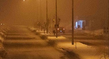 Elazığ'da gece saatlerinde sis etkili oldu