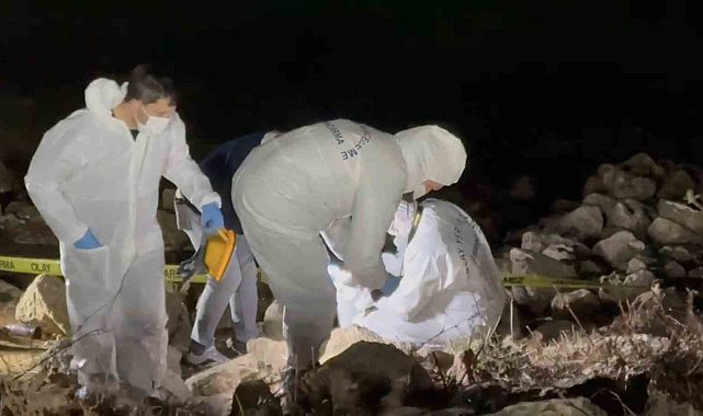 Elif Kumal'ın cansız bedeni 8 metre derinlikteki aracının içinde bulundu