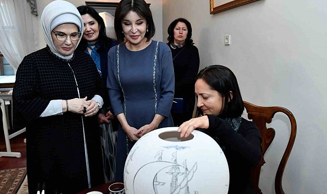 Emine Erdoğan ile Özbekistan Cumhurbaşkanı'nın eşi Ziroat Mirziyoyeva Ankara Palas'ı ziyaret etti