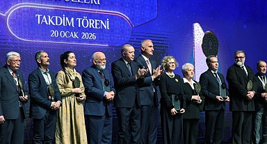 Erdoğan: Sanat eserleri, binlerce yıllık geleneğin yansımasıdır... Ustalar onurlandırıldı