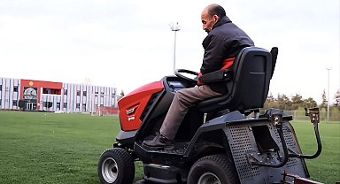 Eskişehirspor'un acı günü: Kulüp emektarı Sedat Özten Hayatını Kaybetti