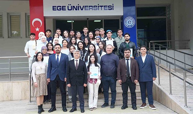 EÜ'de Orhun Değişim Programı'na katılan öğrencilere yönelik veda toplantısı