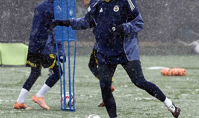 Fenerbahçe'de Beyoğlu Yeni Çarşı maçının hazırlıkları başladı