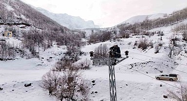 Fırat EDAŞ son yılların en sert kışında Tunceli'de sahada