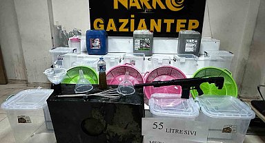 Gaziantep'te 55 litre sıvı metamfetamin ele geçirildi, 3 şahıs tutuklandı