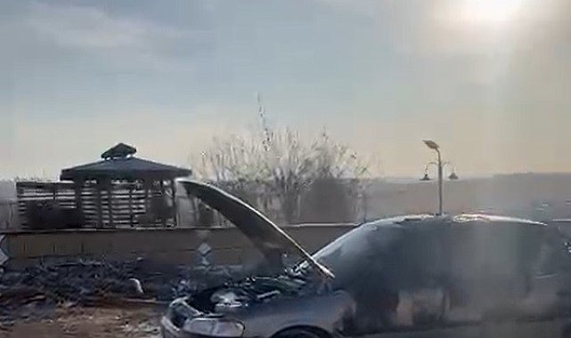 Gaziantep'te park halindeki araç kundaklandı