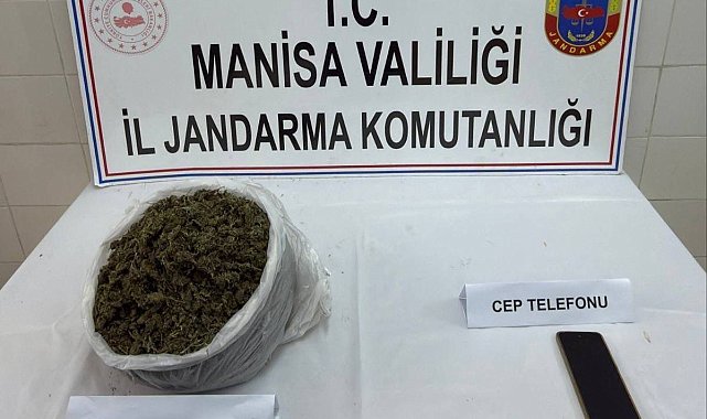 Gördes'te 2 kilo 352 gram kubar esrar ele geçirildi