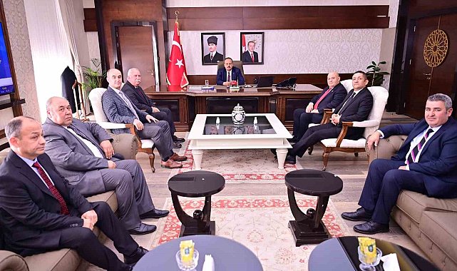 Güven tazeleyen Başkan Özmeriç, şoför esnafı için saha çalışmalarına başladı