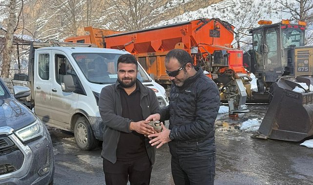 Hakkari'de yaralı kekliğe şefkat eli