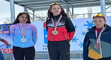 Hakkarili sporcular Erzurum'dan 22 madalyayla döndü