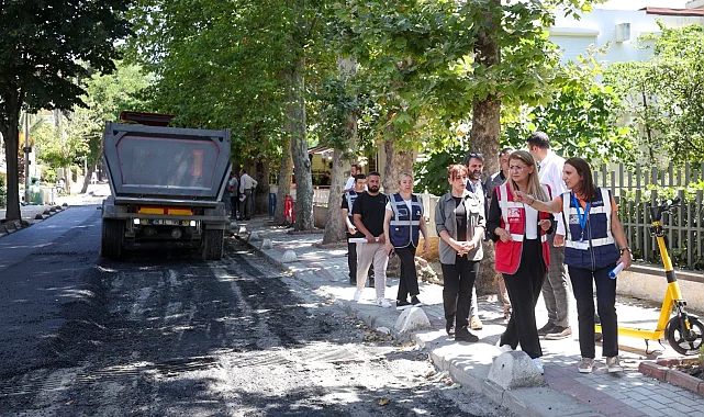 İstanbul Bakırköy'ün yolları yenileniyor, altyapısı güçleniyor