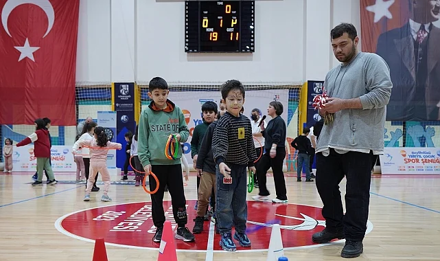 İstanbul'da çocuklar tatilin tadını sporla çıkardı