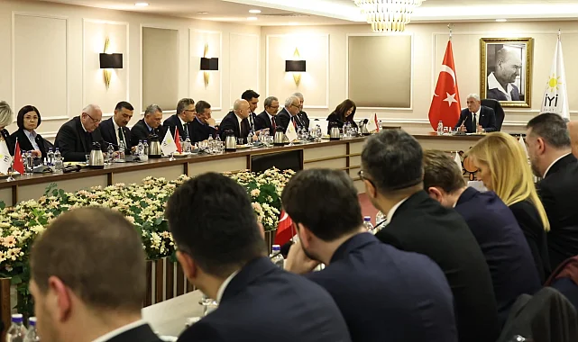 İYİ Parti'de yeni dönem ilk GİK yapıldı... Yeni kadroda görevler belli oldu